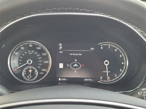 Used 2025 Genesis GV70 2.5T image 8