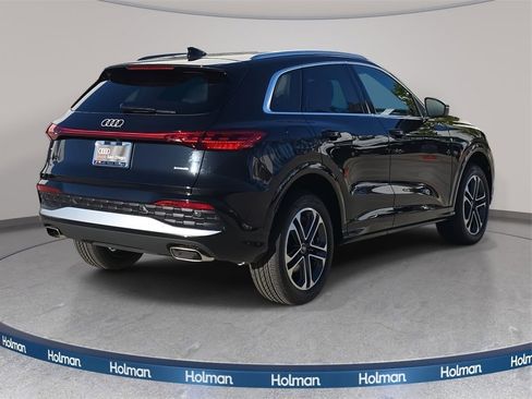 New 2025 Audi Q5 Premium image 3