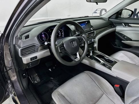 Used 2019 Honda Accord LX image 10