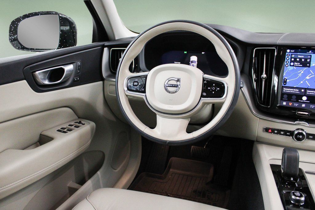 Used 2024 Volvo XC60 B5 Core w/ Protection Package Premier AWD/4WD image 18