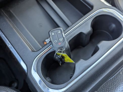 Used 2019 GMC Sierra 1500 Denali w/ Denali Carbonpro Edition image 46