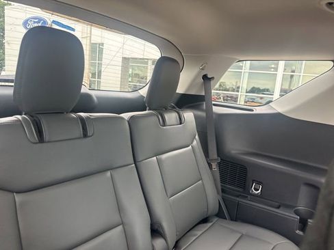 New 2026 Ford Explorer Active w/ Active Comfort Package AWD/4WD image 14