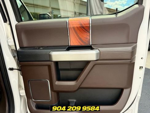 Used 2017 Ford F150 King Ranch w/ Equipment Group 601A Luxury AWD/4WD image 32