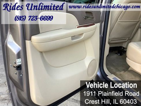 Used 2013 Chevrolet Suburban LTZ image 26