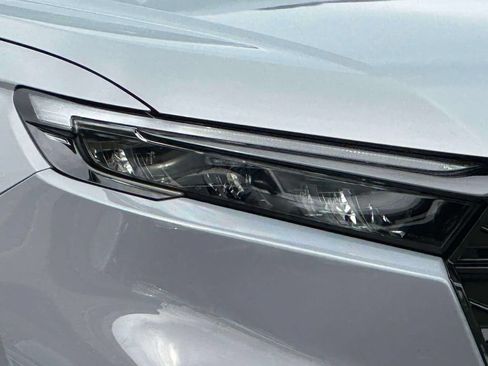 Certified 2025 Honda CR-V Sport image 7