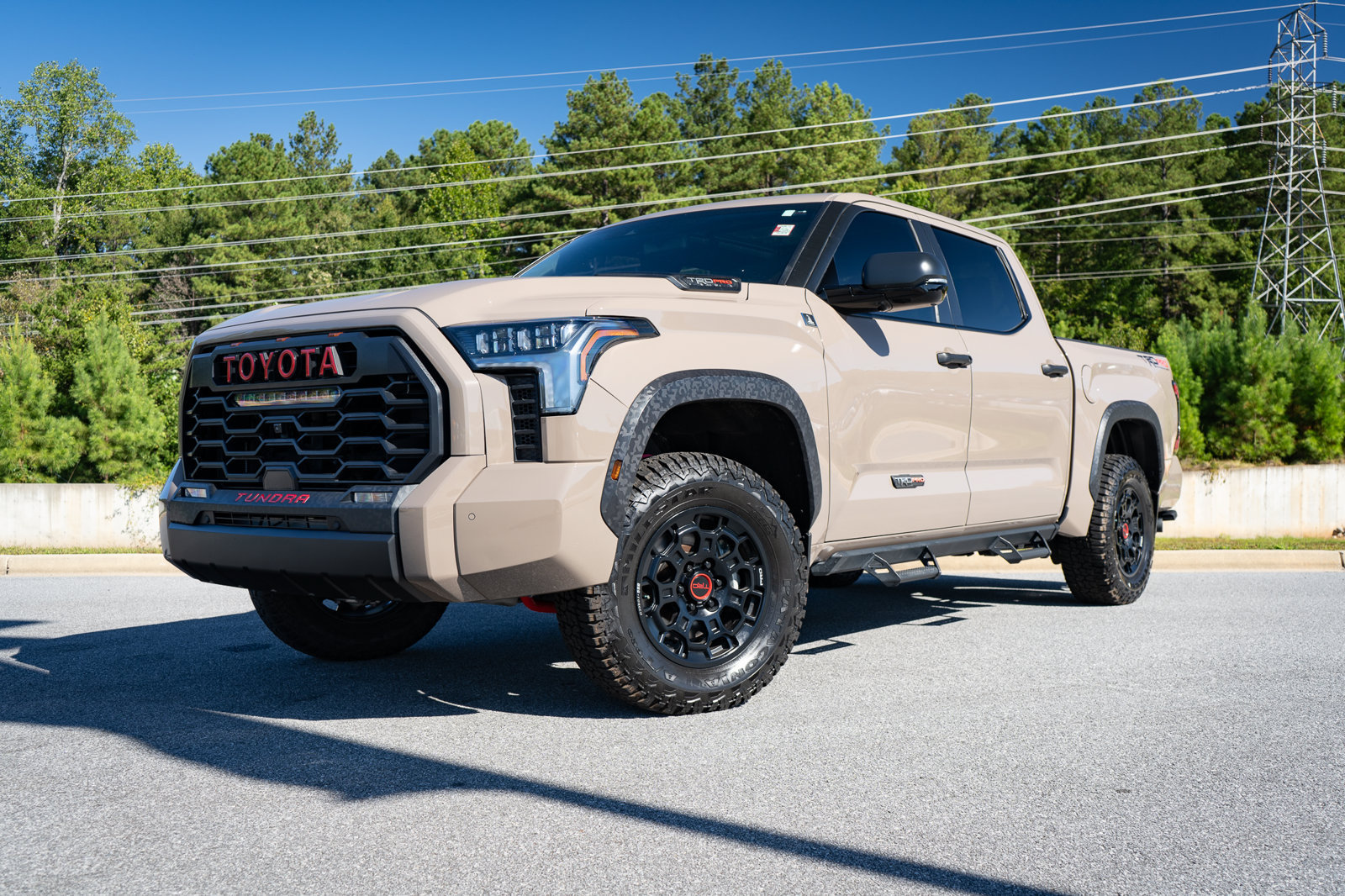 Used 2025 Toyota Tundra TRD Pro AWD/4WD image 5