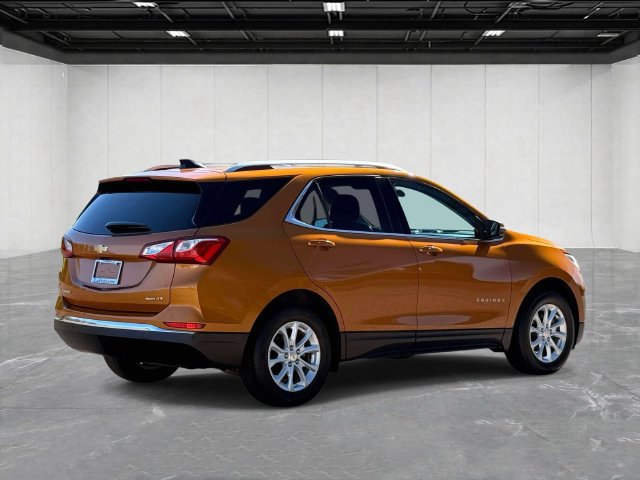 Used 2018 Chevrolet Equinox LT w/ LT True North Edition AWD/4WD image 5
