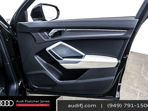 Used 2021 Audi Q3 2.0T Premium Plus w/ Premium Plus Package image 23