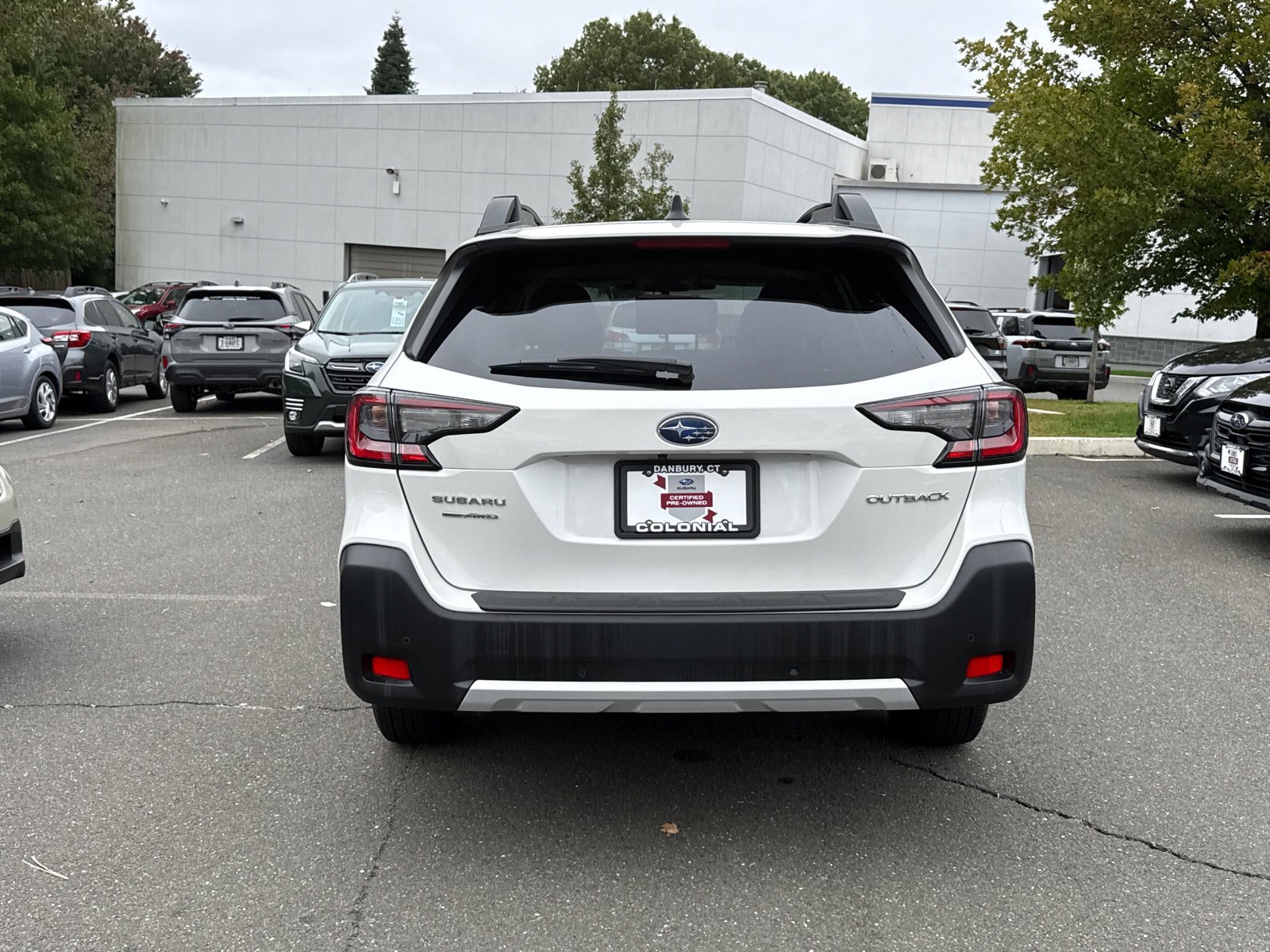Certified 2024 Subaru Outback Limited AWD/4WD image 5