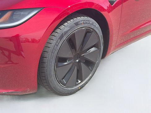 Used 2025 Tesla Model 3 Long Range AWD/4WD image 11