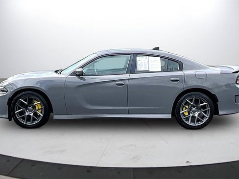 Used 2017 Dodge Charger R/T image 6