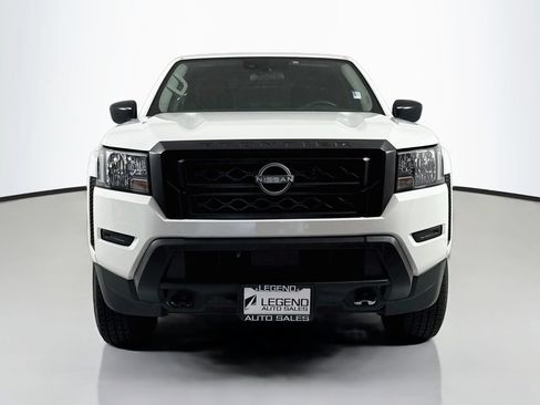 Used 2022 Nissan Frontier S w/ Technology Package AWD/4WD image 2