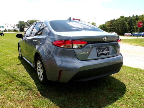 Used 2024 Toyota Corolla LE image 5