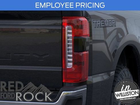 New 2026 Ford F250 Lariat w/ Tremor Off-Road Package AWD/4WD image 21