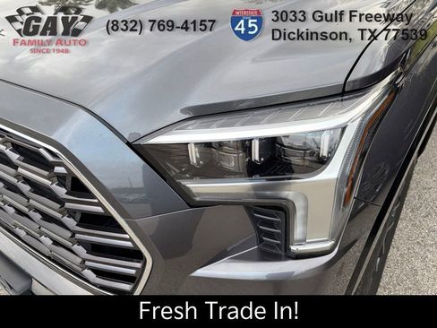 Used 2024 Toyota Sequoia Platinum image 4