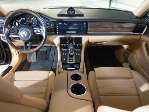 Certified 2023 Porsche Panamera Platinum Edition RWD image 24