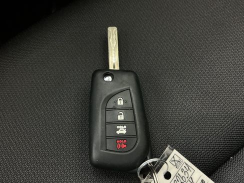Used 2024 Toyota Corolla LE FWD image 39