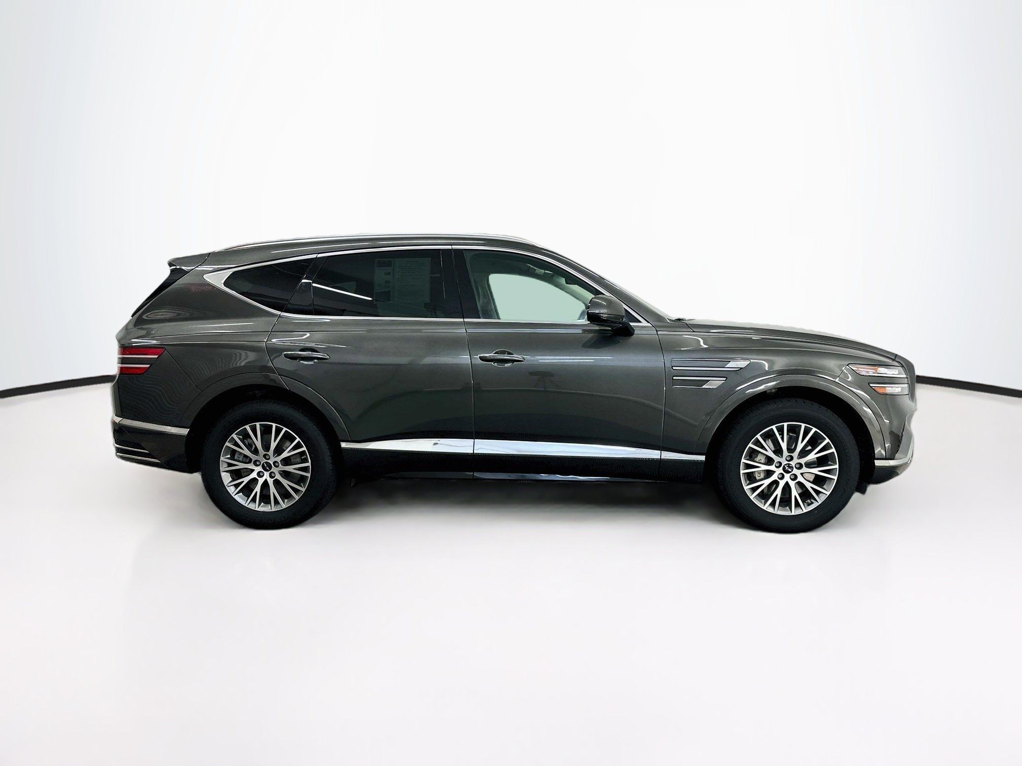 Used 2025 Genesis GV80 2.5T Standard AWD/4WD image 10