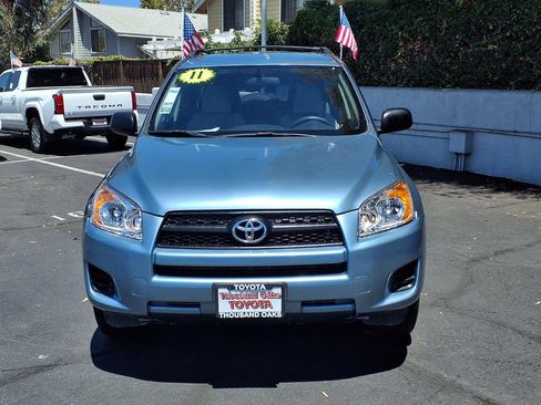Used 2011 Toyota RAV4 2WD w/ Base L4 Extra Value Pkg image 2