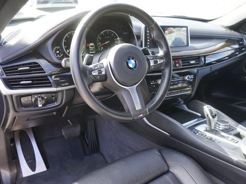 Used 2019 BMW X6 sDrive35i w/ M Sport Package image 18