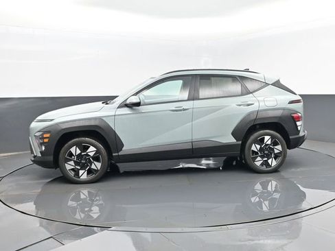 Used 2024 Hyundai Kona SEL image 5