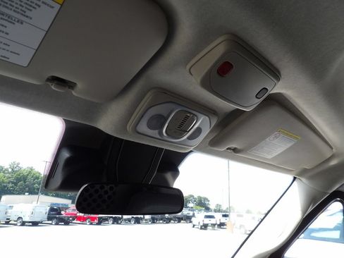 Used 2025 RAM ProMaster 2500 w/ U-Haul Equipment Group FWD image 25