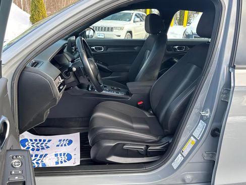 Used 2025 Honda Civic Sport image 22