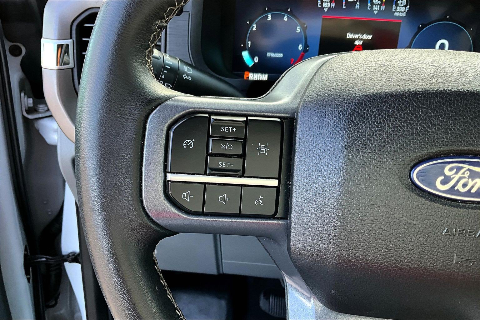 Used 2025 Ford F150 XLT w/ Equipment Group 301A Standard AWD/4WD image 13