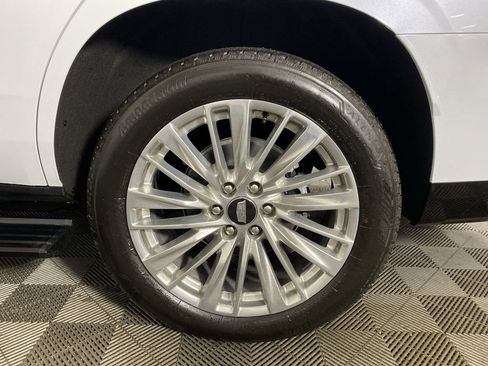 New 2026 Cadillac Escalade Luxury w/ Touring Package image 35