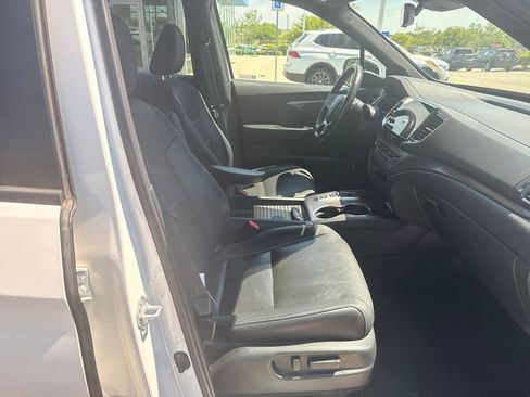 Used 2023 Honda Passport EX-L image 33