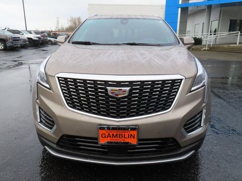 Used 2023 Cadillac XT5 Premium Luxury w/ Technology Package image 2