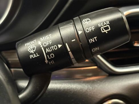 Used 2018 MAZDA CX-5 Grand Touring image 35