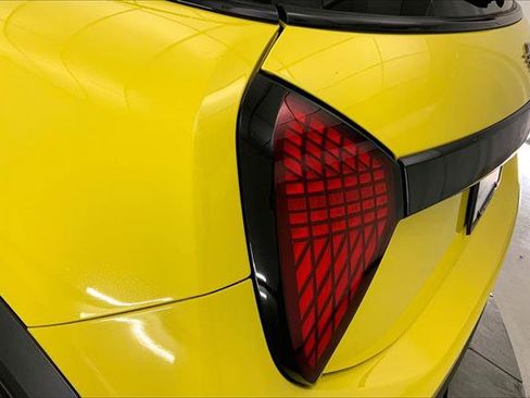 Certified 2025 MINI Cooper S image 28