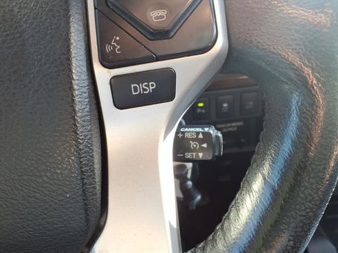 Used 2016 Toyota Tundra Limited image 31