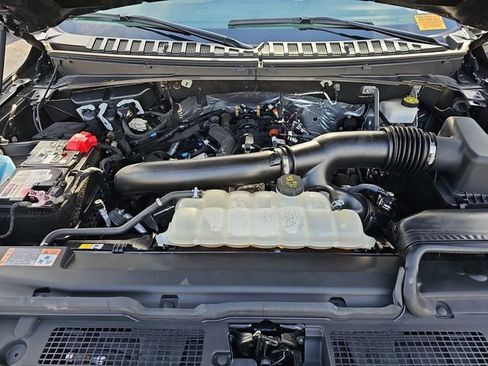 Used 2023 Ford Expedition Platinum image 33