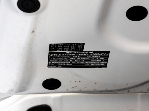 Used 2024 Mercedes-Benz G 550 image 29