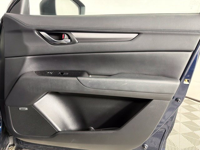 Used 2017 MAZDA CX-5 Touring w/ Preferred Equipment Package AWD/4WD image 34