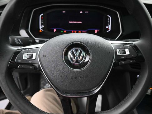 Used 2020 Volkswagen Jetta SEL image 5