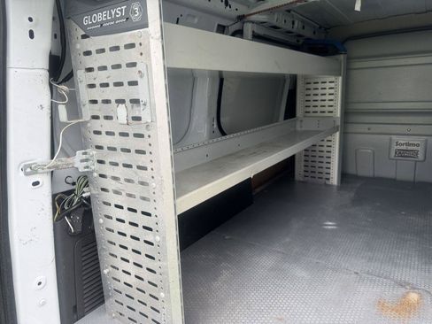 Used 2015 Ford Transit Connect XL FWD image 14