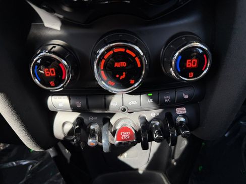 Used 2019 MINI Cooper S w/ Premium Package FWD image 20