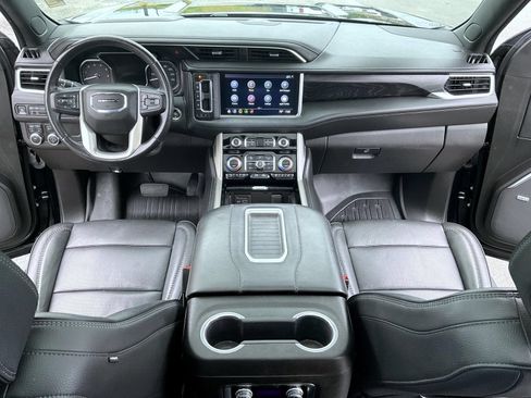 Used 2021 GMC Yukon Denali AWD/4WD image 12