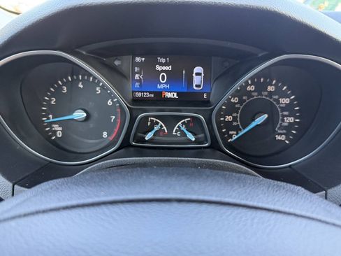 Used 2016 Ford Focus SE FWD image 36