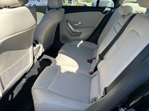 Used 2025 Mercedes-Benz CLA 250 image 21