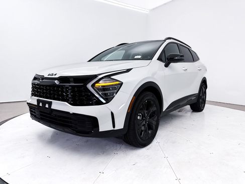 Used 2025 Kia Sportage X-Line AWD/4WD image 14