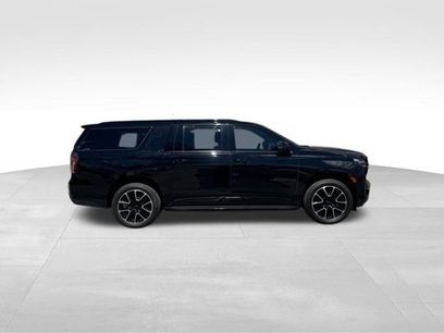 Used 2022 Chevrolet Suburban RST w/ Luxury Package