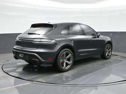 Used 2024 Porsche Macan AWD/4WD image 7