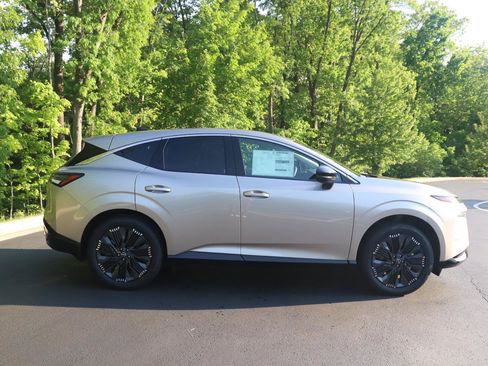 New 2026 Nissan Murano Platinum w/ Cargo Package AWD/4WD image 4