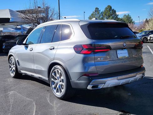 New 2026 BMW X5 xDrive50e w/ Premium Package image 3
