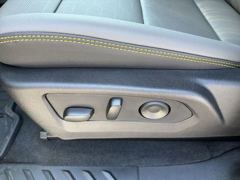 New 2026 Chevrolet Colorado ZR2 w/ Technology Package AWD/4WD image 17