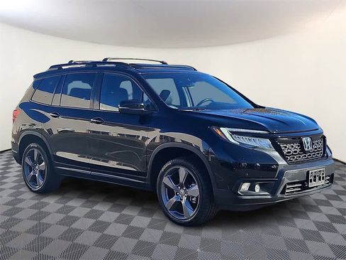 Used 2020 Honda Passport Touring image 3